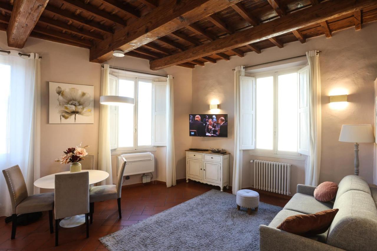 Santo Spirito - Elegante Appartamento In Pieno Centro Firenze Kültér fotó