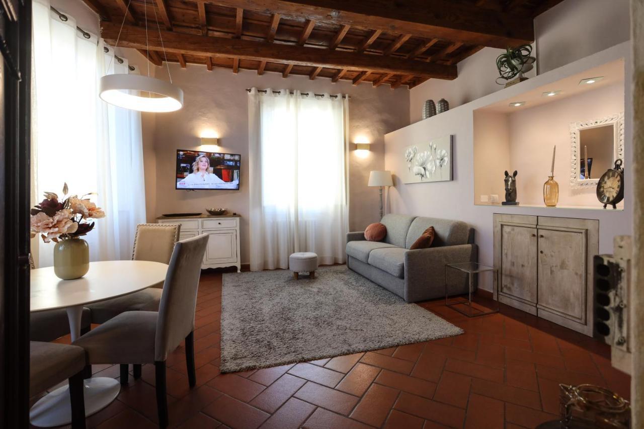 Santo Spirito - Elegante Appartamento In Pieno Centro Firenze Kültér fotó