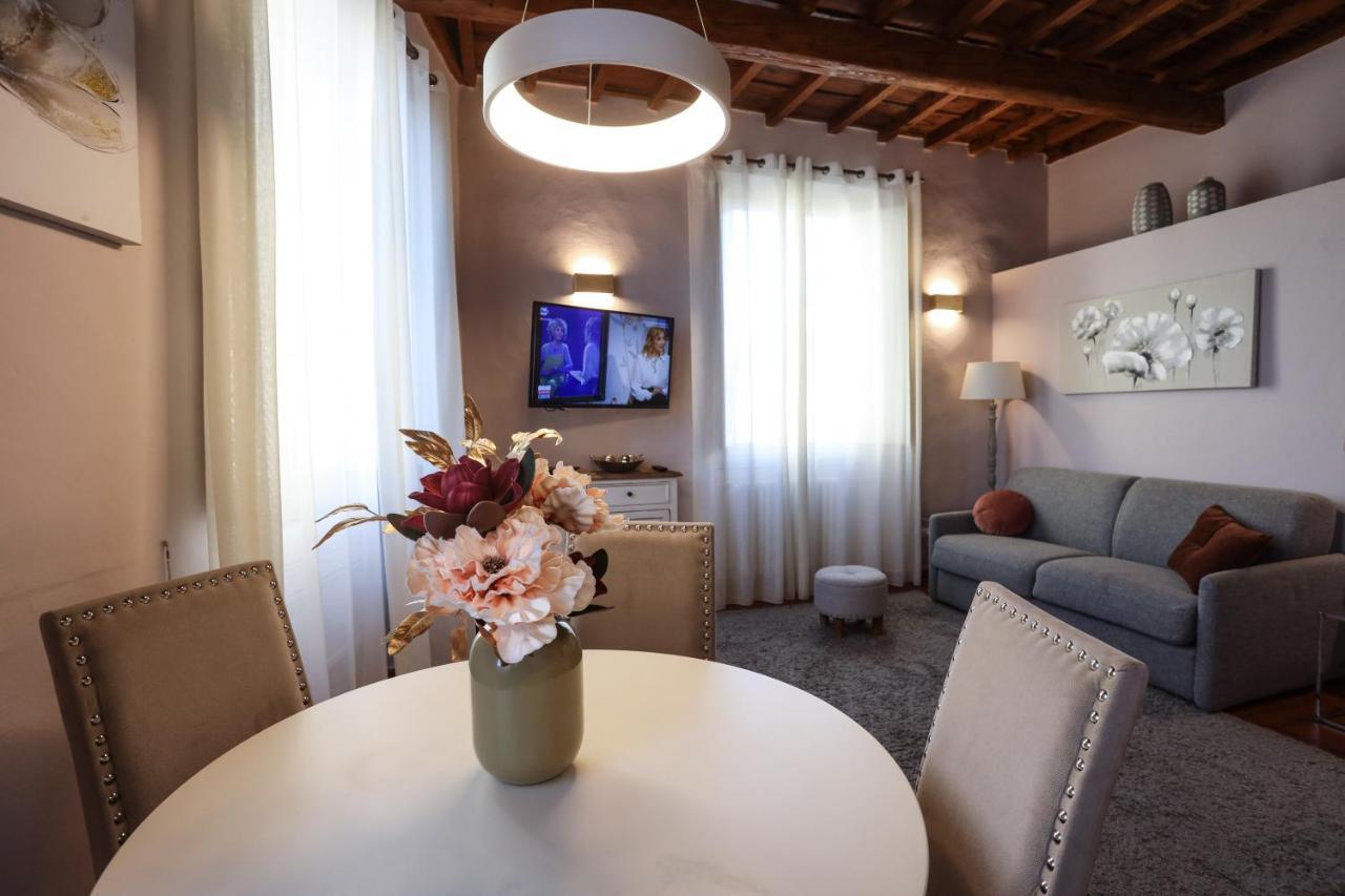 Santo Spirito - Elegante Appartamento In Pieno Centro Firenze Kültér fotó